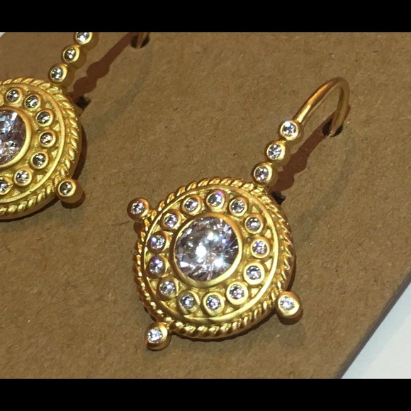 Enticing Paved Gold Medallion Lever Back Earrings - Picture 3 of 3